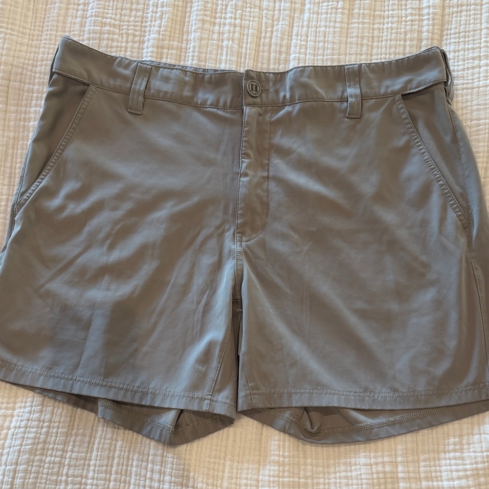 Huk Men's Flat Front Shorts